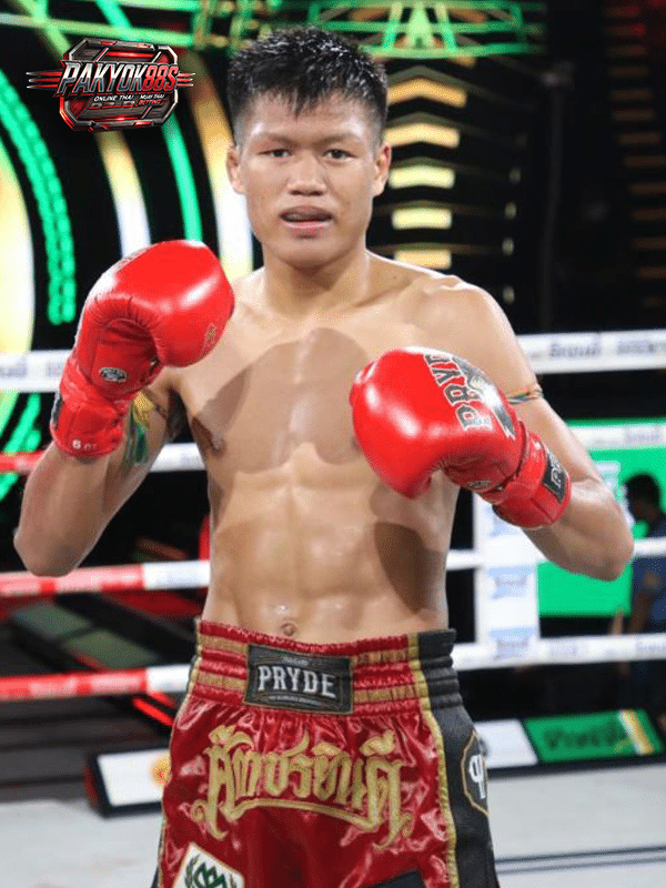 น้ำตาเดือด เกียรติฉัตรชัย